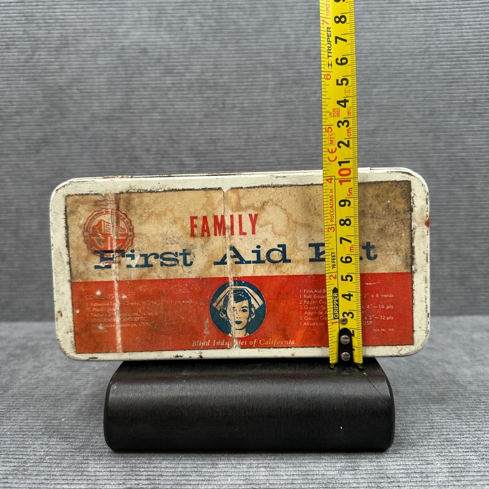 Vintage Blind Industries of California Family First Aid Kit Metal Tin Sentinel - Picture 6 of 6
